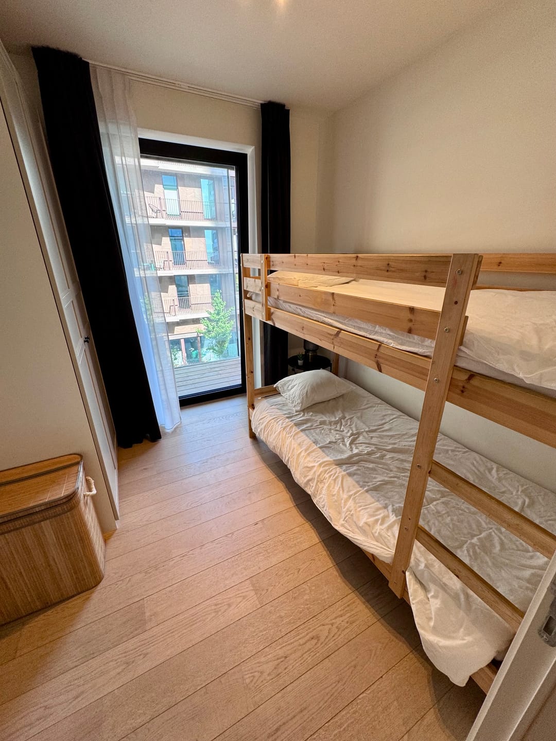 South Parkside — 3-Bedroom Apartment 13