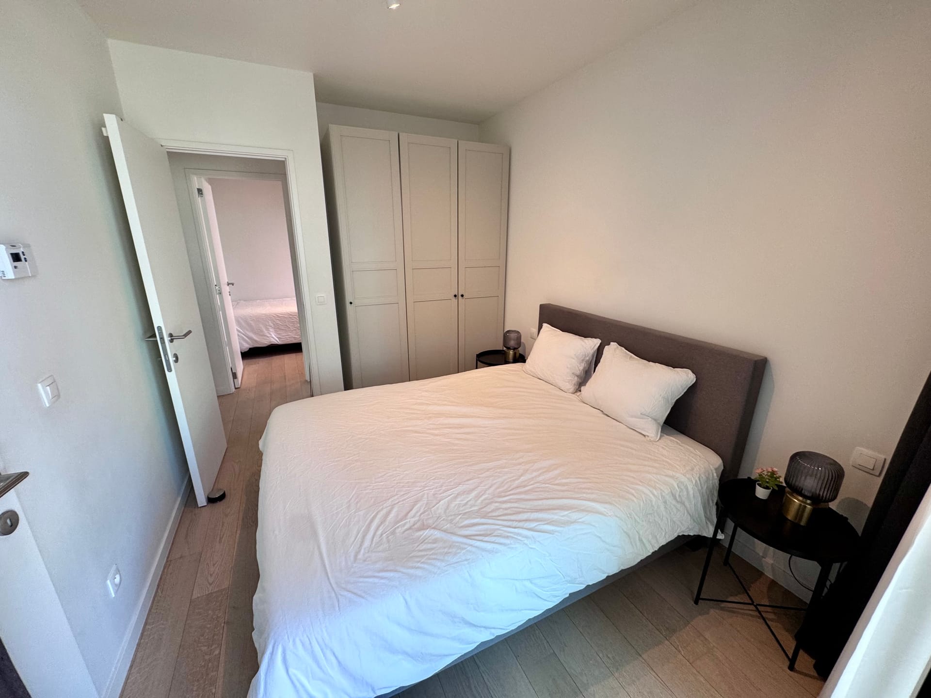 South Parkside — 3-Bedroom Apartment 8