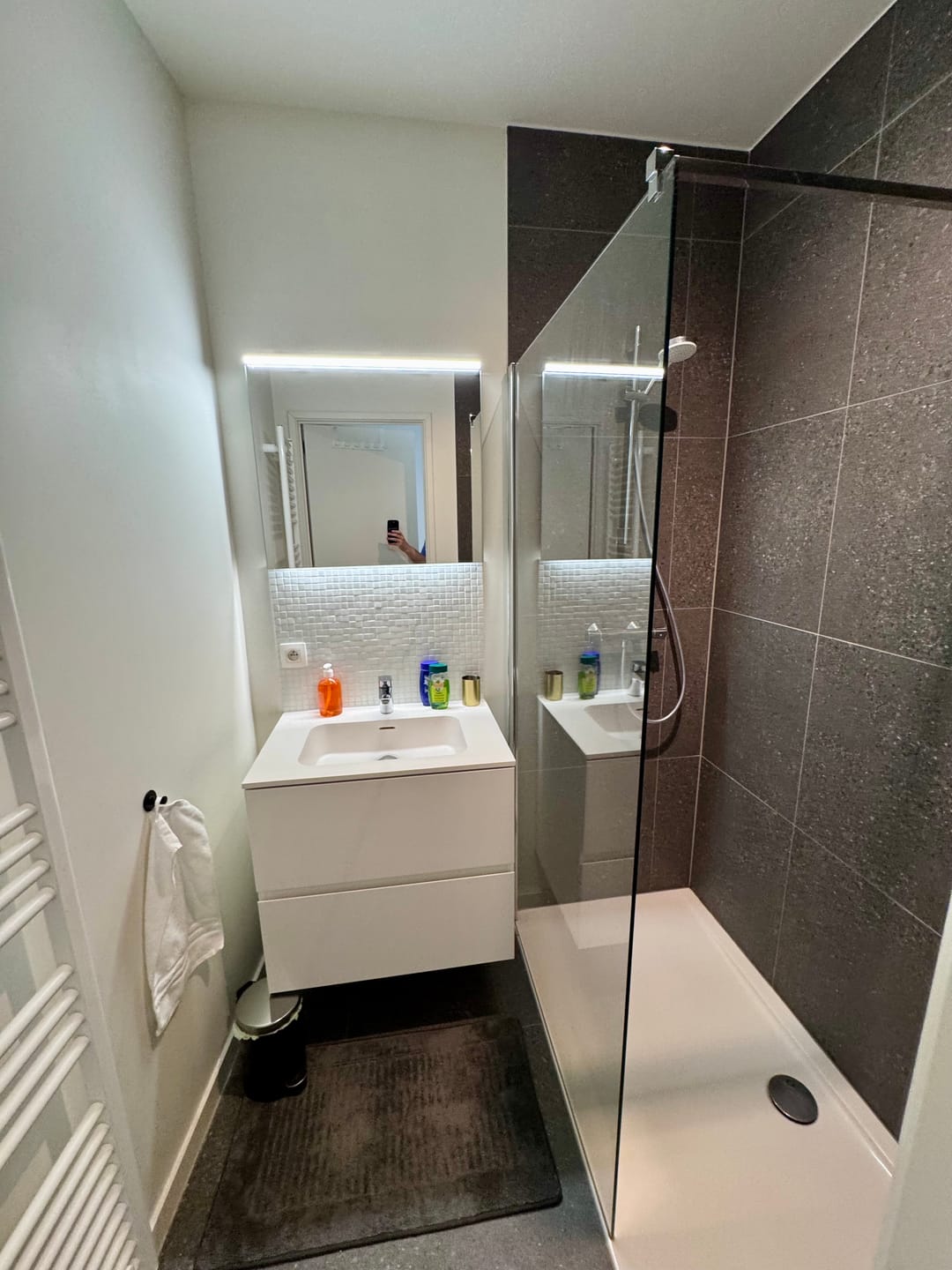 South Parkside — 3-Bedroom Apartment 9